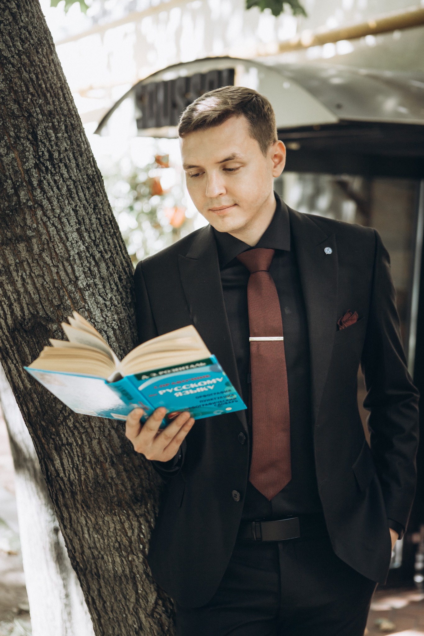 Михаил Михайлов — преподаватель